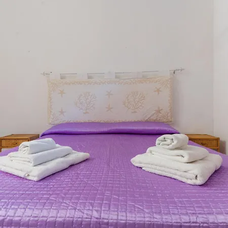 Будинок відпочинку Nettuno-vista Tavolara Within Walking Distance Of The Sea